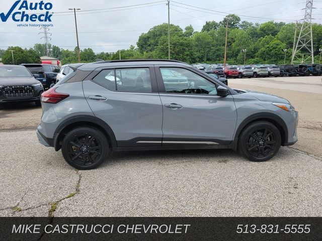 Used 2024 Nissan Kicks SR FWD image 6