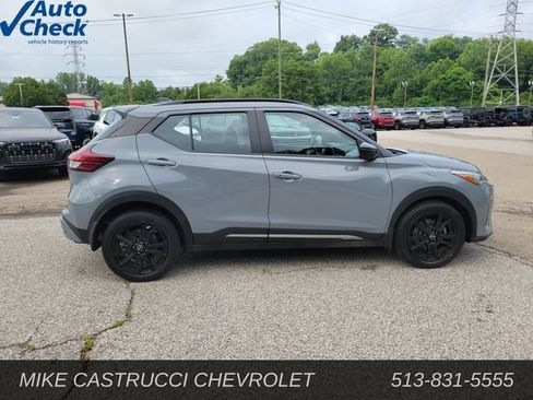 Used 2024 Nissan Kicks SR FWD image 6