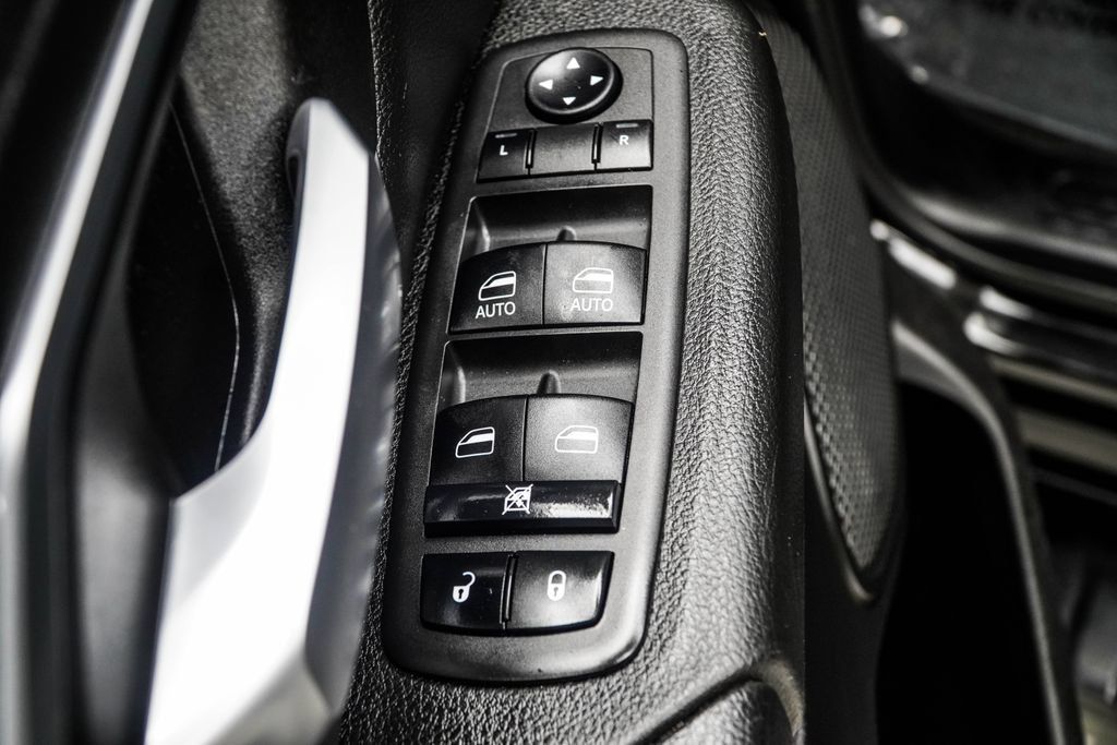 Used 2024 RAM 1500 Big Horn AWD/4WD image 34