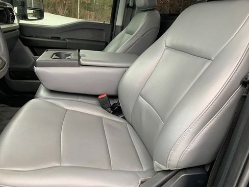 Used 2024 Ford F250 XL w/ Snow Plow Prep Package image 17