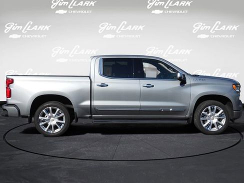 Used 2026 Chevrolet Silverado 1500 High Country AWD/4WD image 27