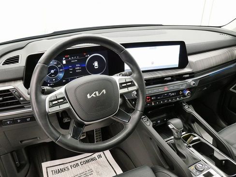 Used 2024 Kia Telluride SX Prestige AWD/4WD image 11