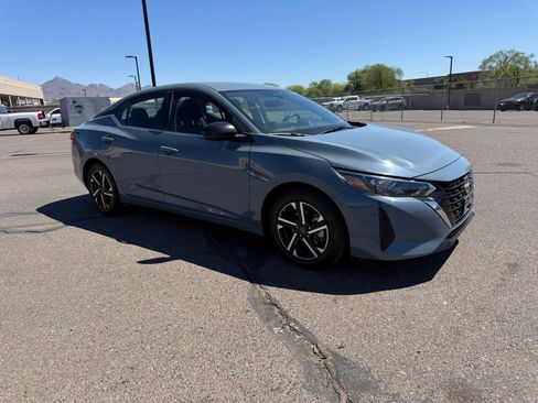 Certified 2024 Nissan Sentra SV image 3