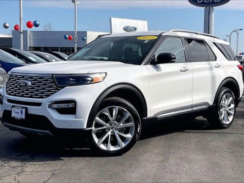 Certified 2023 Ford Explorer Platinum w/ Technology Package image 10