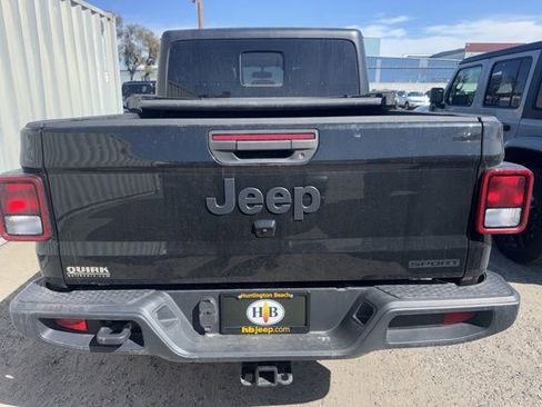 Used 2021 Jeep Gladiator Sport image 6