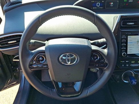 Used 2022 Toyota Prius Prime LE image 19