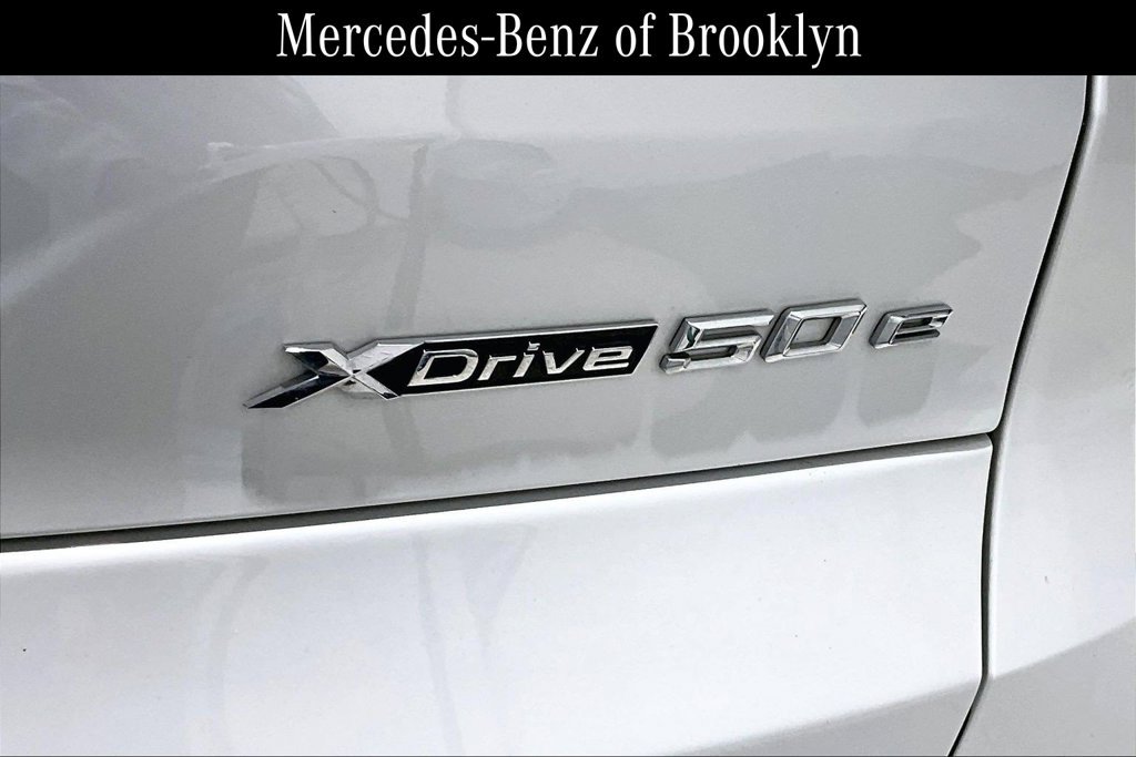 Used 2024 BMW X5 xDrive50e w/ Premium Package AWD/4WD image 9
