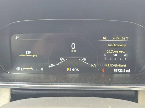 Used 2019 Lincoln Continental Select image 15