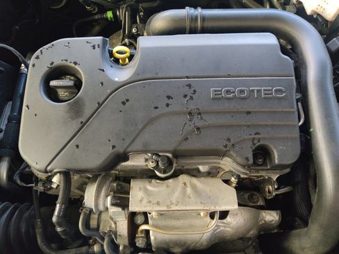 Used 2023 Chevrolet Malibu LS FWD image 30