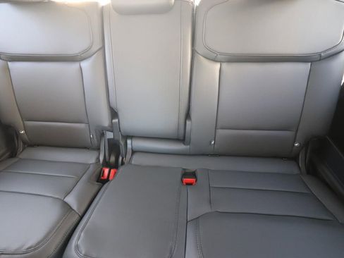 New 2026 Ford Expedition Active image 16