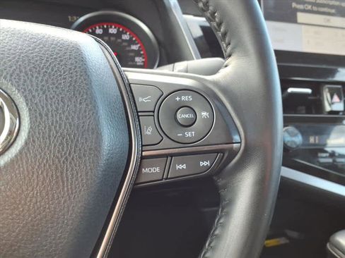 Used 2023 Toyota Camry XSE image 23