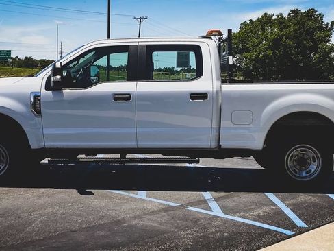 Used 2020 Ford F250 XL w/ Power Equipment Group AWD/4WD image 6