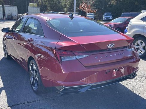 Used 2021 Hyundai Elantra Limited w/ Cargo Package image 5