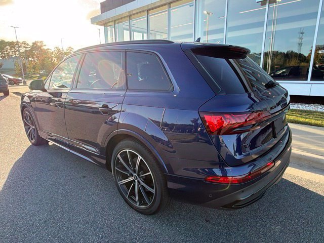 Used 2022 Audi Q7 3.0T Prestige w/ Prestige Package AWD/4WD image 3