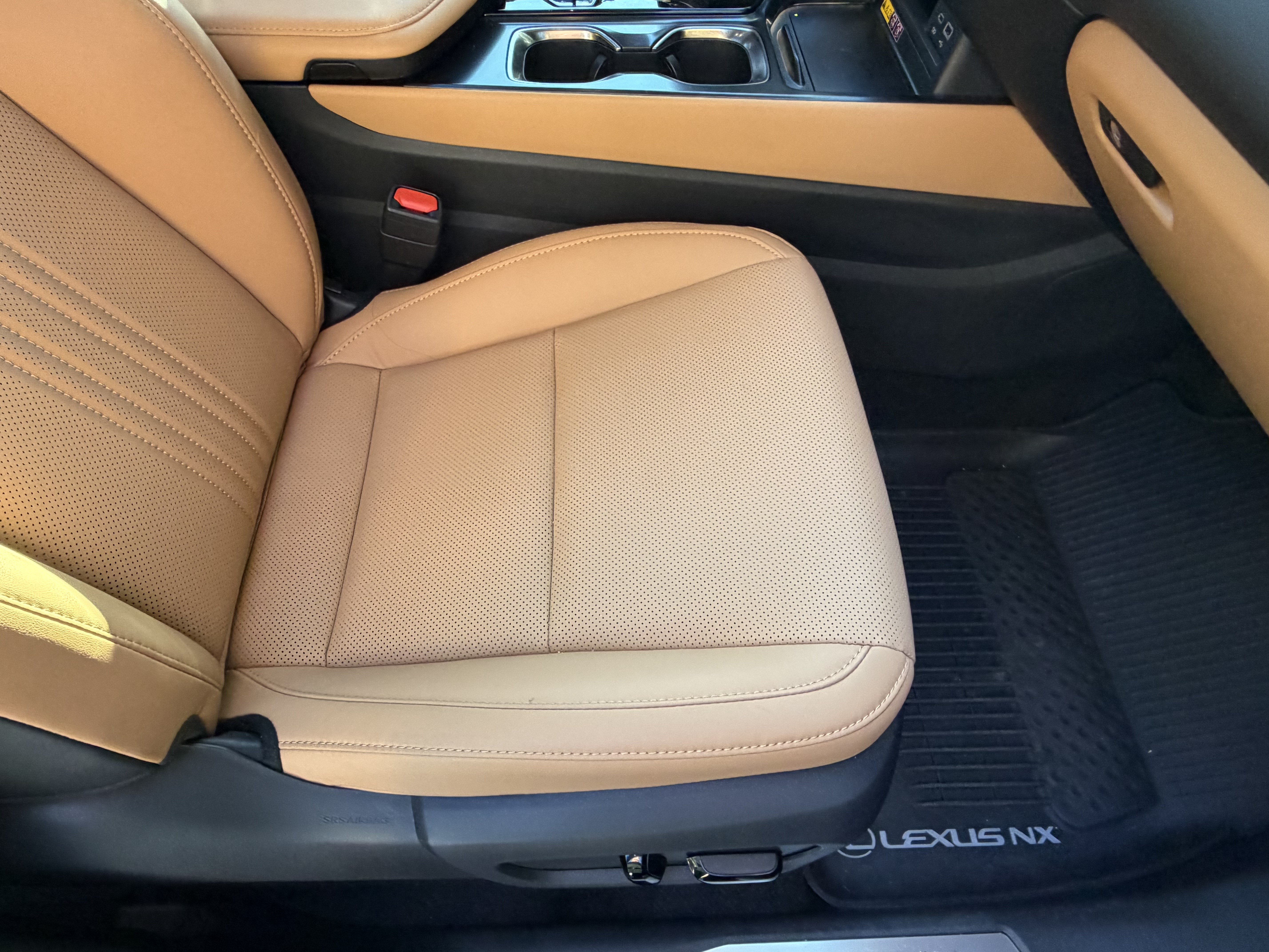 Certified 2025 Lexus NX 350 AWD w/ Accessory Package (2T) image 41