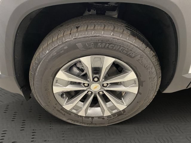 New 2027 Chevrolet Equinox LT AWD/4WD image 10