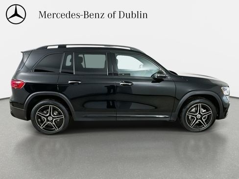Used 2026 Mercedes-Benz GLB 250 4MATIC image 4
