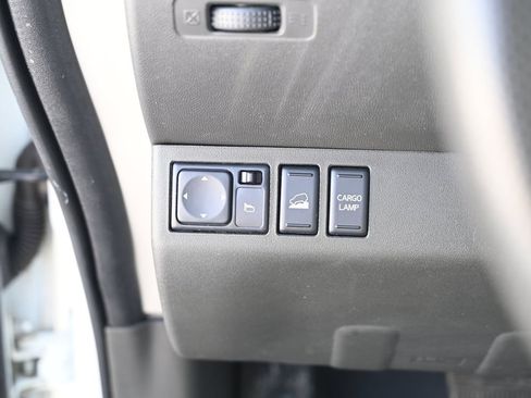 Used 2019 Nissan Frontier PRO-4X image 25