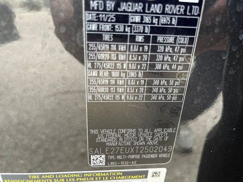 Used 2026 Land Rover Defender 110 X-Dynamic SE AWD/4WD image 20