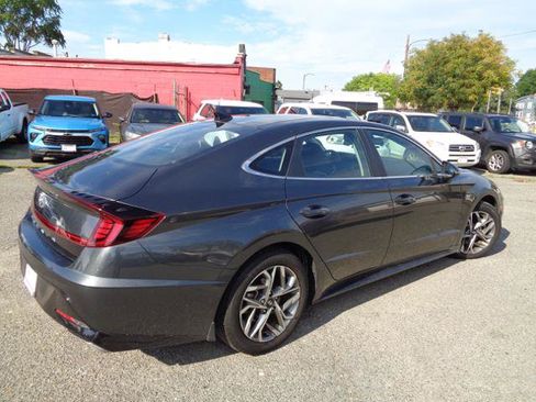 Used 2023 Hyundai Sonata SEL w/ Convenience Package FWD image 7