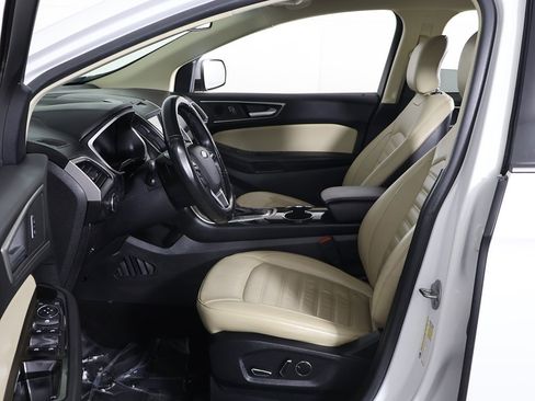Used 2016 Ford Edge SEL w/ Equipment Group 201A image 19
