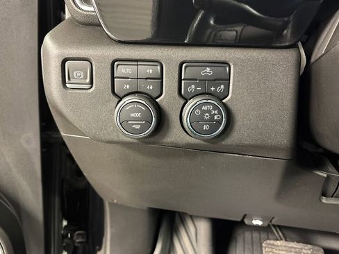 Certified 2024 Chevrolet Silverado 2500 LT image 35