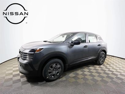 New 2025 Nissan Kicks S w/ Charging Package