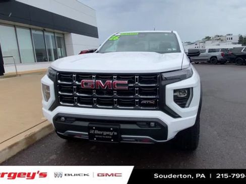 Used 2026 GMC Canyon AT4 w/ Technology Plus Package AWD/4WD image 3