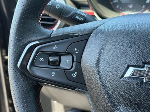 Used 2024 Chevrolet Trax RS w/ Driver Confidence Package FWD image 17