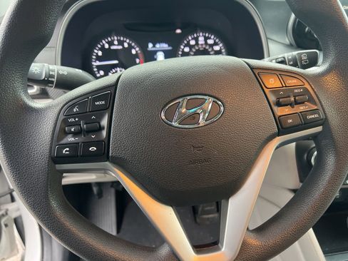 Used 2021 Hyundai Tucson Value w/ Cargo Package AWD/4WD image 30