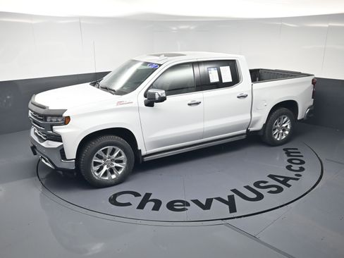 Used 2021 Chevrolet Silverado 1500 LTZ w/ LTZ Premium Package image 29