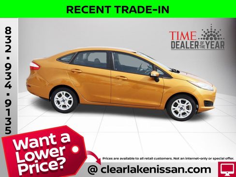 Used 2016 Ford Fiesta SE image 8