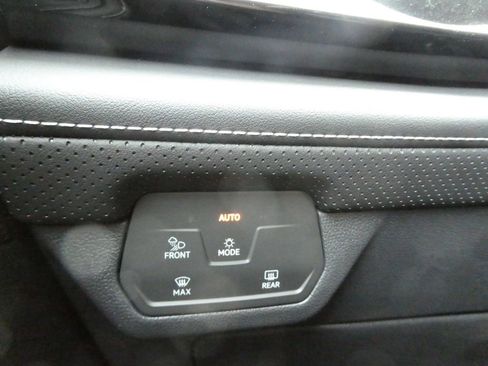 New 2026 Volkswagen Atlas SE AWD/4WD image 30