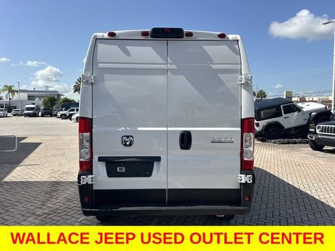 Used 2025 RAM ProMaster 2500 w/ Convenience Group FWD image 7