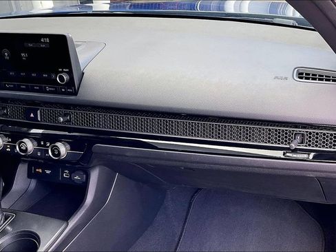 Used 2022 Honda Civic Sport image 16