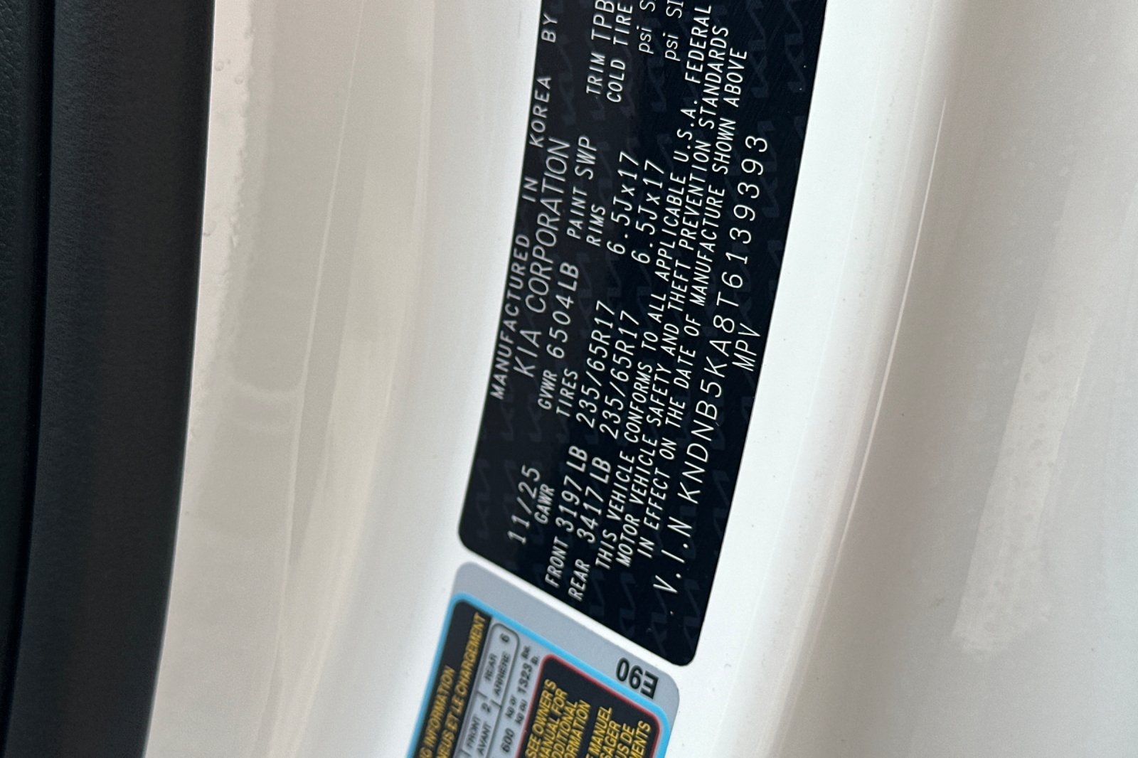 Used 2026 Kia Carnival LXS FWD image 35