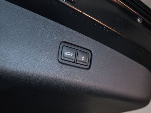 New 2026 Genesis GV70 3.5T Sport Advanced image 8