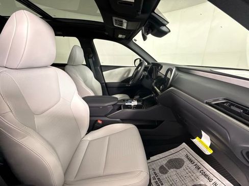 New 2026 Lexus TX 350 AWD image 32