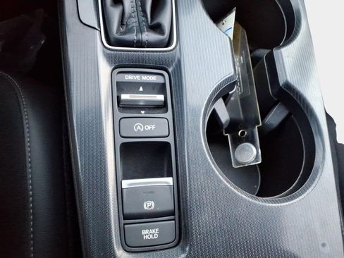 Used 2023 Honda Civic Sport image 17