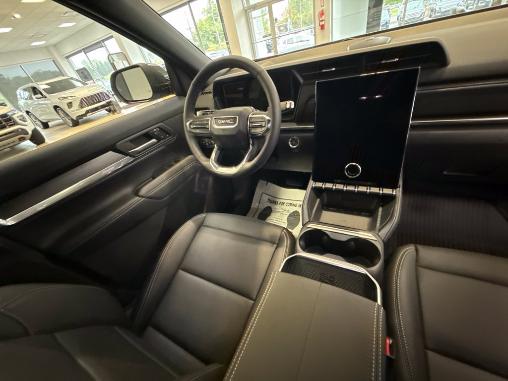 New 2027 GMC Terrain Elevation w/ Elevation Premium Package AWD/4WD image 9