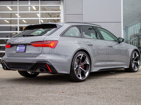 Used 2025 Audi RS 6 performance image 10