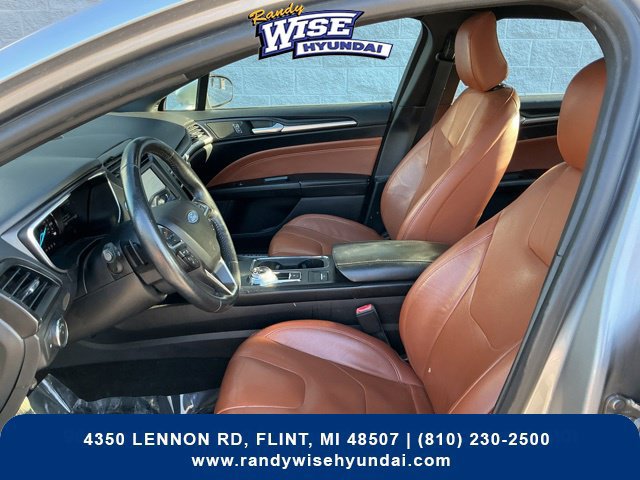 Used 2020 Ford Fusion Titanium FWD image 14