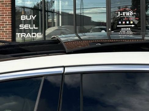 Used 2016 Mercedes-Benz C 63 AMG S image 32