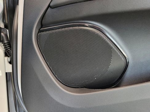 New 2025 Alfa Romeo Stelvio Sprint image 18