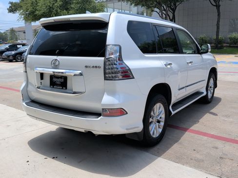 Used 2019 Lexus GX 460 Premium AWD/4WD image 10