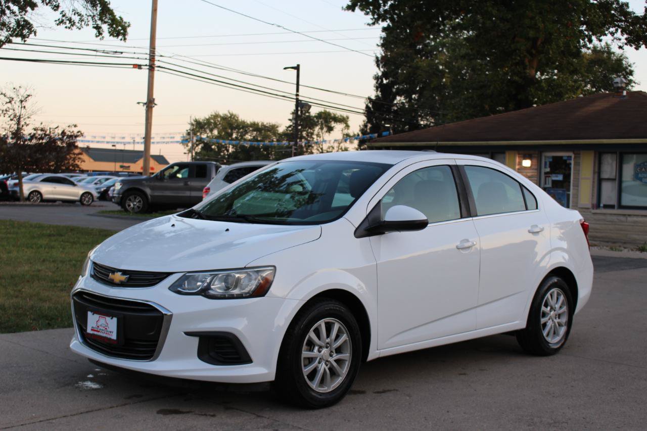 Used 2018 Chevrolet Sonic LT FWD image 5