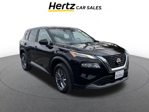 Used 2023 Nissan Rogue S image 1