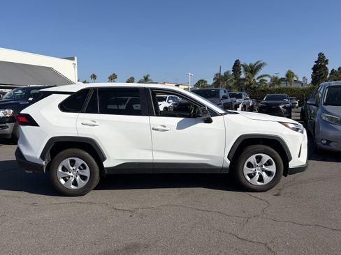 Certified 2025 Toyota RAV4 LE AWD/4WD image 2