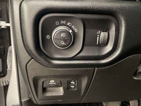 Used 2022 RAM 1500 Big Horn image 30