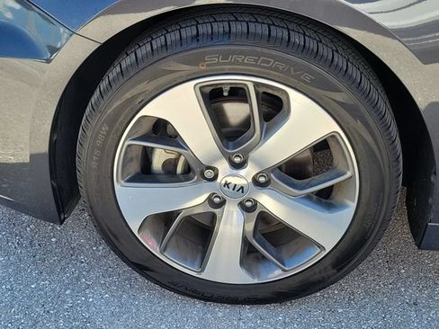 Used 2019 Kia Optima S FWD image 7
